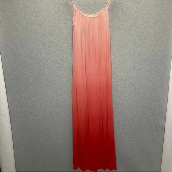 Splendid Ombré Voile Shirred Maxi Dress - Picture 7 of 11